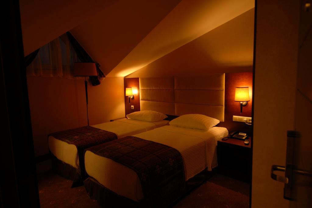 Cetin Hotel Kesan Cameră foto